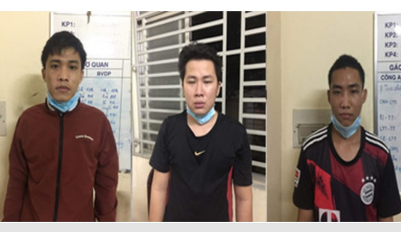Mua trang phục Cảnh sát cơ động để lừa tình, tiền phụ nữ trên mạng zalo -0