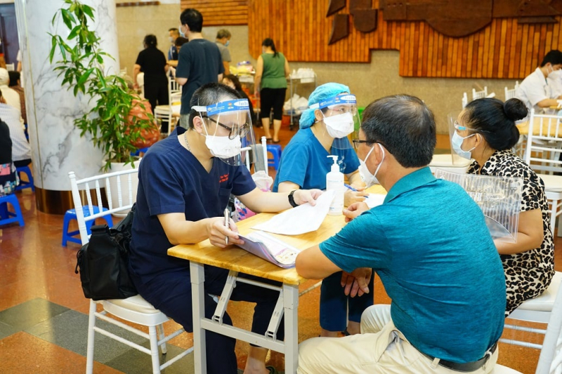 Hà Nội tiêm trên 5 triệu liều vaccine, lấy trên 3,2 triệu mẫu xét nghiệm, phát hiện 19 mẫu dương tính -0