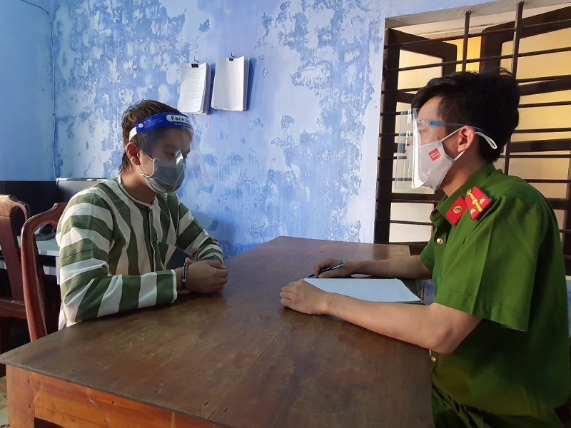 Nhiều vụ mất trộm vì đi ngủ quên khóa cửa -0