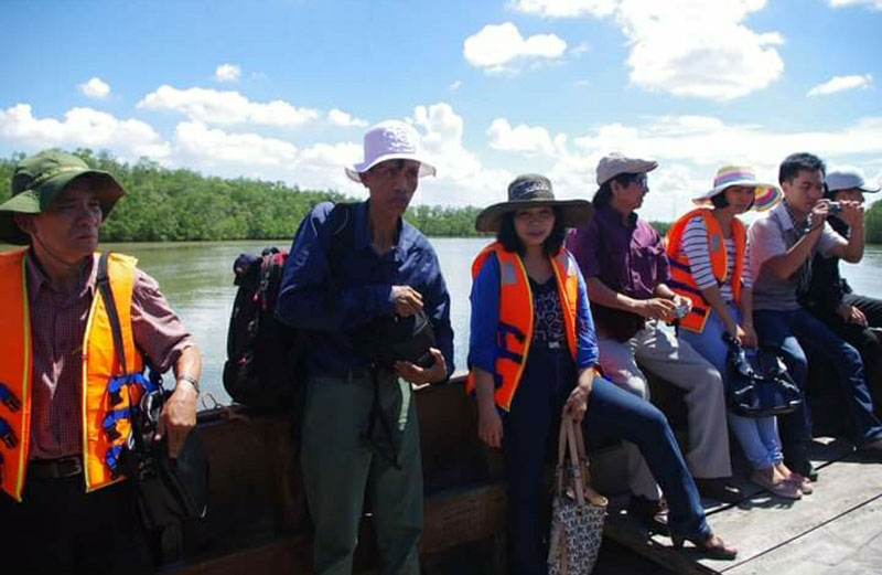 Nhà văn Nguyễn Quốc Trung – Chiến binh thầm lặng -0