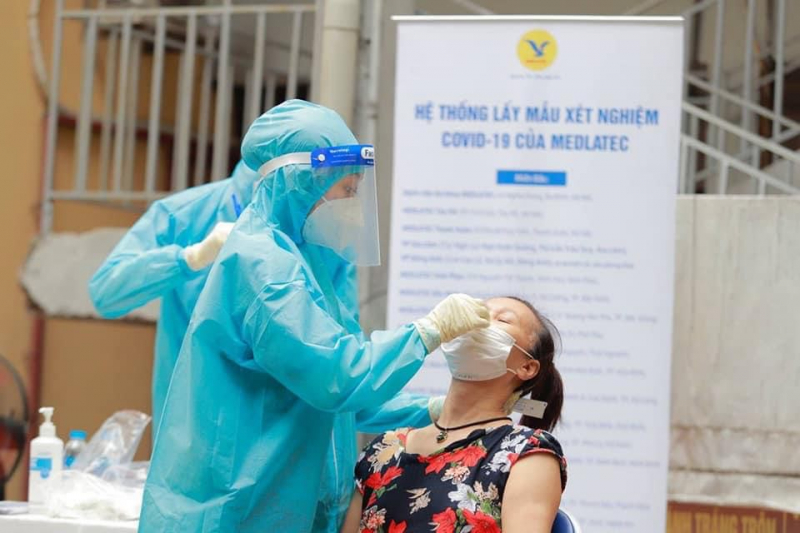 Hà Nội lấy được gần 4,3 triệu mẫu xét nghiệm, phát hiện 21 ca dương tính. -0