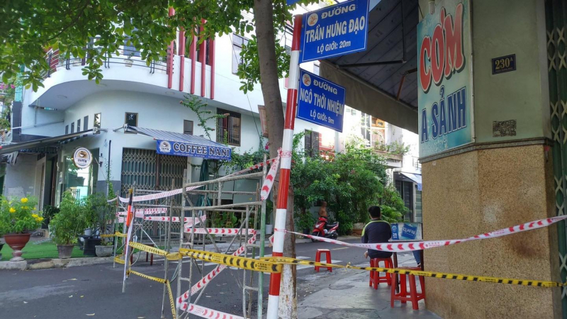 Số ca nhiễm Covid-19 ở Bình Định vượt mốc 1.000 người, 5 phường Quy Nhơn bước qua ngày phong tỏa thứ 2 -0