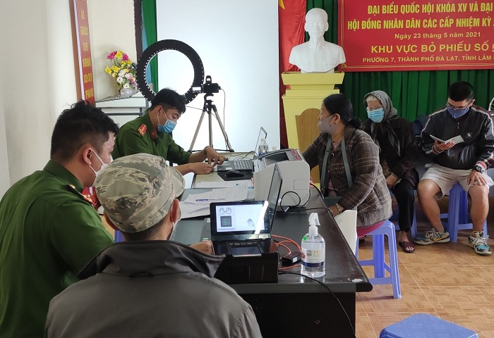 Lâm Đồng nối lại hoạt động cấp căn cước công dân -0