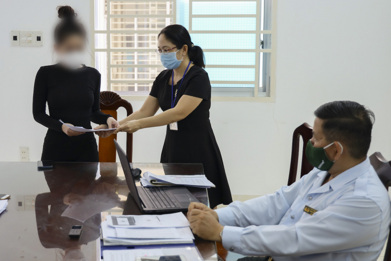 Phạt 7,5 triệu đồng cô gái đăng tin khoe 