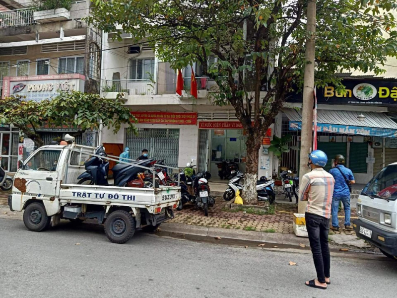 Kiểm tra 6 người tụ tập, phát hiện 3 người dương tính -0