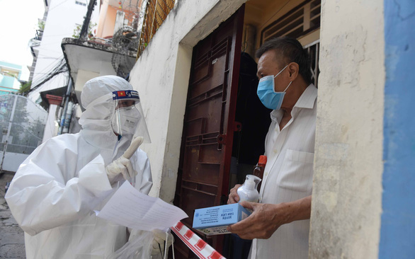 F0 tự điều trị tại nhà cần làm gì để được cấp giấy xác nhận -0