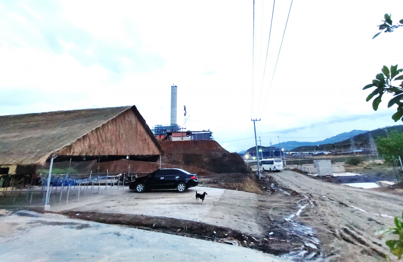 Hàng chục công trình xây dựng trái phép kế bên Nhà máy Nhiệt điện BOT Vân Phong 1 -0