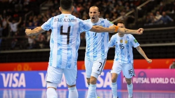 Brazil chạm trán Argentina tại bán kết Futsal World Cup 2021