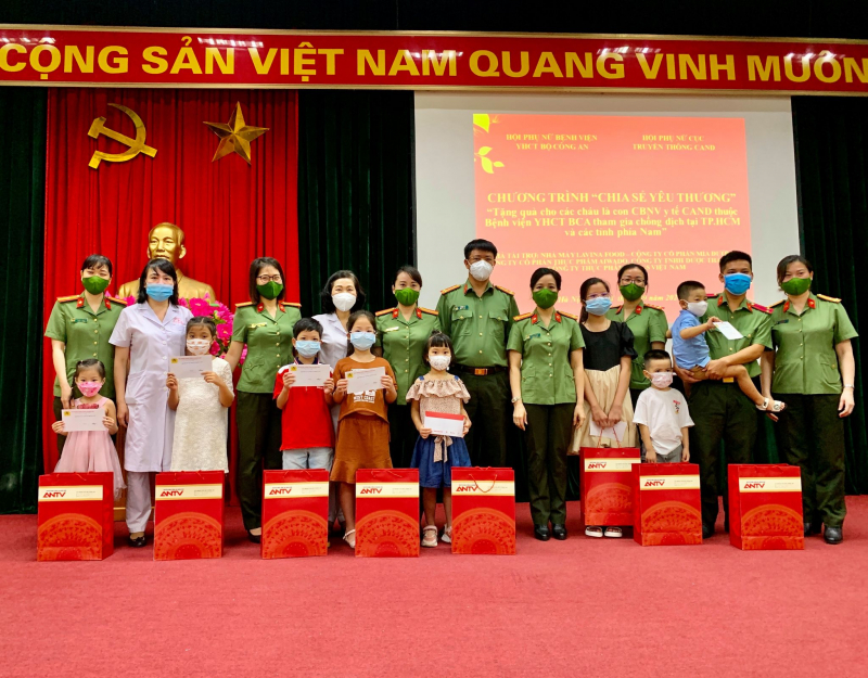 Public Security press sector’s women support children of doctors working on frontline of fight against COVID -0