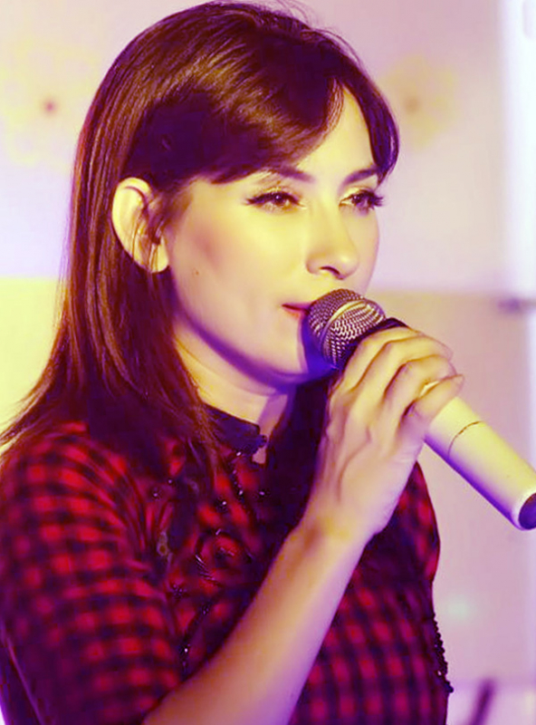 Ca sỹ Phi Nhung phải trải qua 2 cuộc phẫu thuật phổi trước khi qua đời do COVID-19 -0