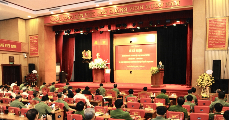Tự hào về những chiến công vì sự bình yên của Nhân dân -0