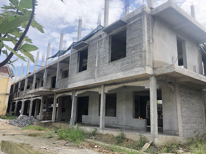 Nhiều công trình trường học dang dở vì nhà thầu “biến mất” -0