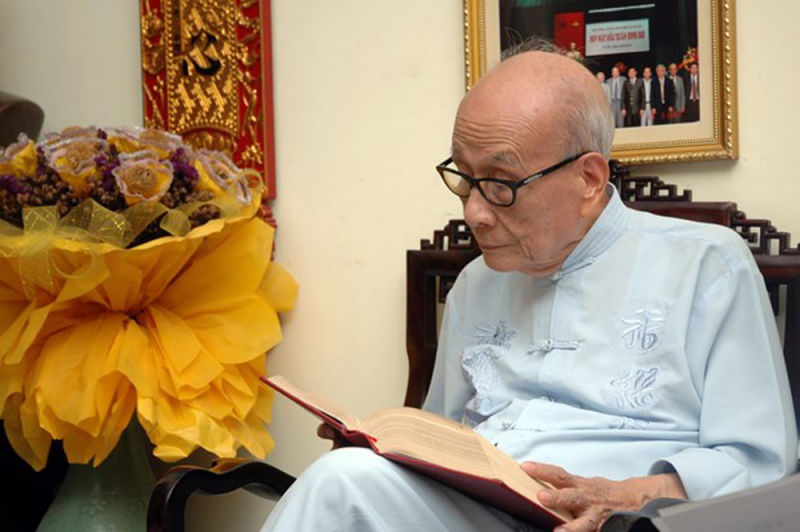 Giáo sư, Anh hùng Lao động Vũ Khiêu qua đời, hưởng thọ 106 tuổi -0