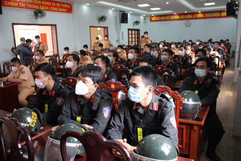 Các tổ công tác 363 đồng loạt xuất quân trấn áp tội phạm -0