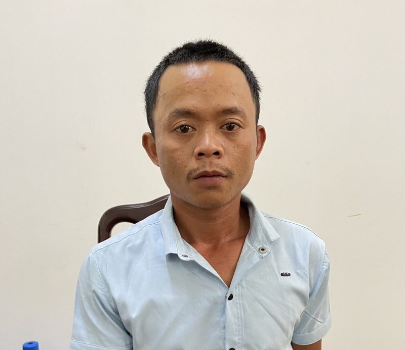 Bắt đối tượng đột nhập tiệm vàng trong đêm khuya -0