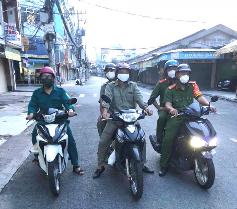 Cảnh báo giả mạo lực lượng chức năng kiểm tra thẻ xanh COVID-19 để cướp giật tài sản -0