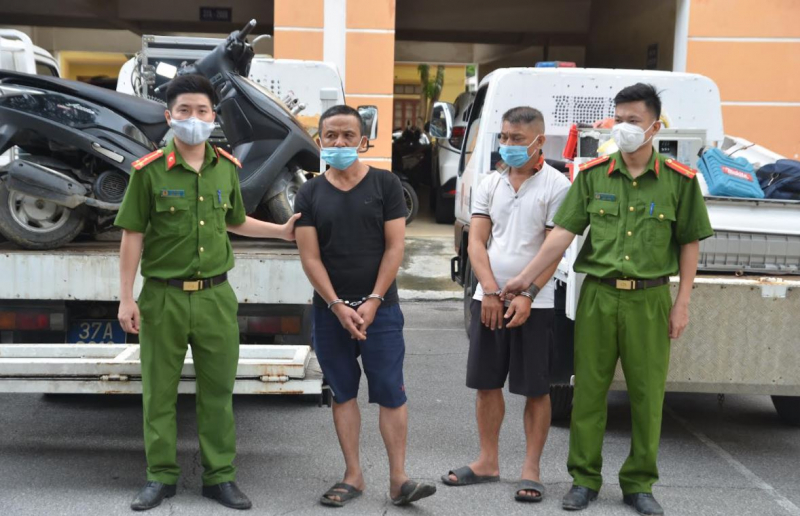 Lợi dụng dãn cách xã hội, nhóm đạo chích lấy trộm nhiều tài sản trị giá hơn 2,5 tỷ đồng -1