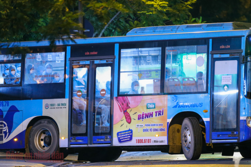 Có thêm 2 người nhà chăm bệnh ở Bệnh viện Hữu nghị Việt Đức thành F0 -0