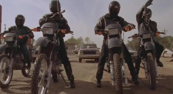 Băng cướp đi xe máy nã đạn khắp chợ ở Nigeria, 20 người chết -0