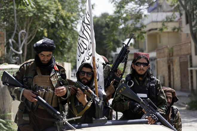 Taliban delegation meets with US diplomats in Qatar -0