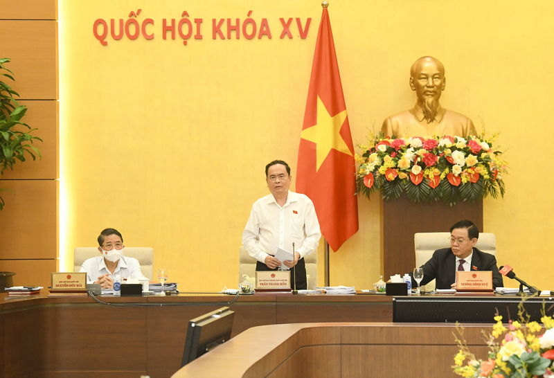 Quỹ bảo hiểm y tế dư gần 33.000 tỉ, tính toán hỗ trợ chi trả điều trị COVID-19 -0