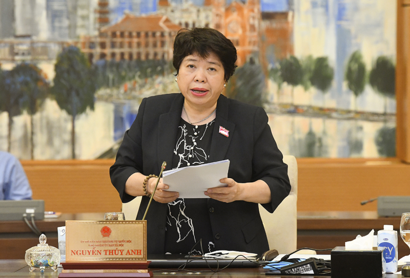 Quỹ bảo hiểm y tế dư gần 33.000 tỉ, tính toán hỗ trợ chi trả điều trị COVID-19 -0