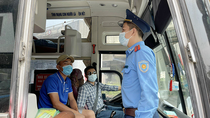 Phối hợp đảm bảo phòng, chống dịch COVID-19 tại cửa ngõ Thủ đô -0