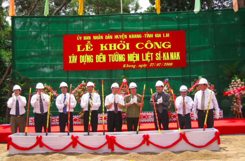 Giáo sư Vũ Khiêu yên nghỉ trong lòng đất mẹ -0