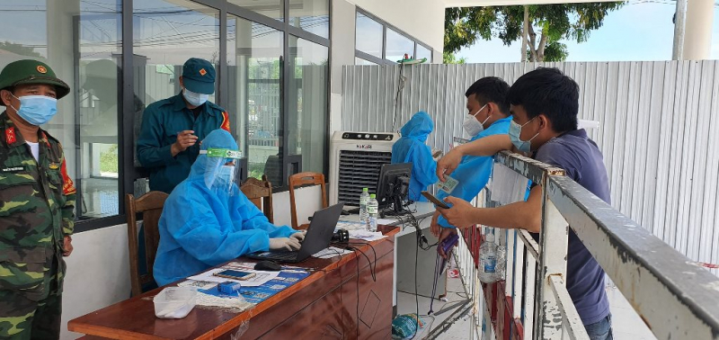 Bỏ quy định buộc người từ Quảng Nam vào Đà Nẵng phải có giấy xét nghiệm COVID-19 -2