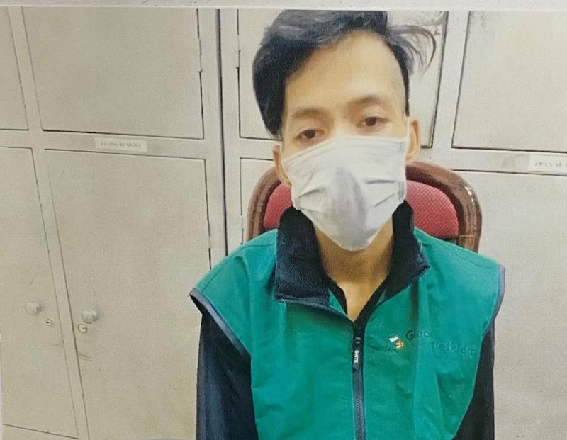 Giả làm shipper bán ma túy cho con nghiện tại đang điều trị cai nghiện -0