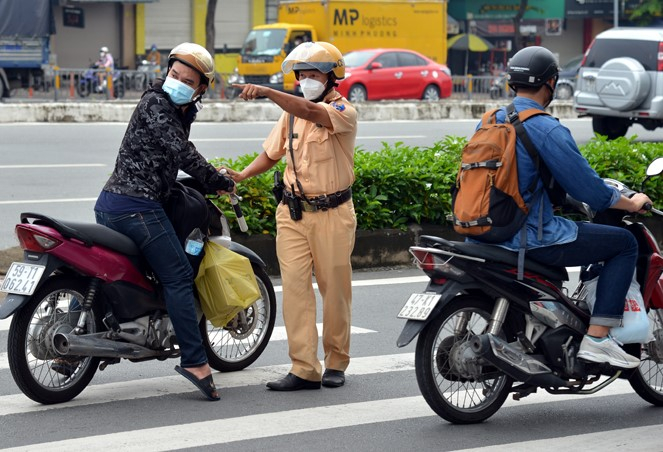 Tử vong do TNGT tăng trong những ngày TP Hồ Chí Minh thực hiện cuộc sống...bình thường mới -0
