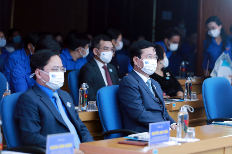 Thắp sáng tương lai cho 650 trẻ em mồ côi do dịch bệnh COVID-19 -0