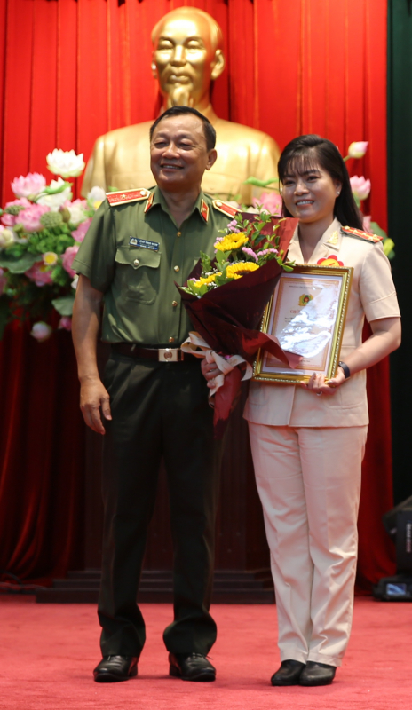 Chung khảo hHội thi Báo cáo viên, tuyên truyền viên giỏi trong Cục Công tác đảng và công tác chính trị -0