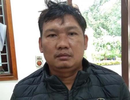 “Túng quẫn” người bố bán con gái sang Trung Quốc -0