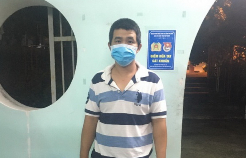 Bắt thêm một bị can trong vụ mua bán khẩu súng Carbine qua Facebook -0