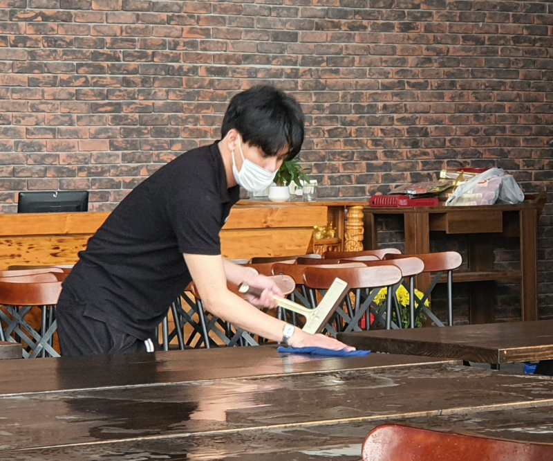 Đà Nẵng vẫn duy trì các chốt kiểm soát dịch COVID-19 khi thành phố mở lại tất cả các hoạt động -3