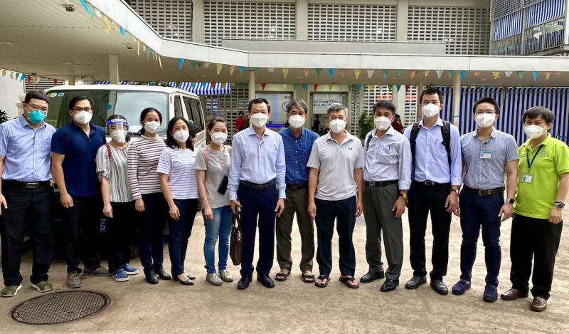 Đoàn công tác Bệnh viện Chợ Rẫy cùng “Bác sĩ 91” tới  Cà Mau hỗ trợ phòng chống dịch COVID-19 -0