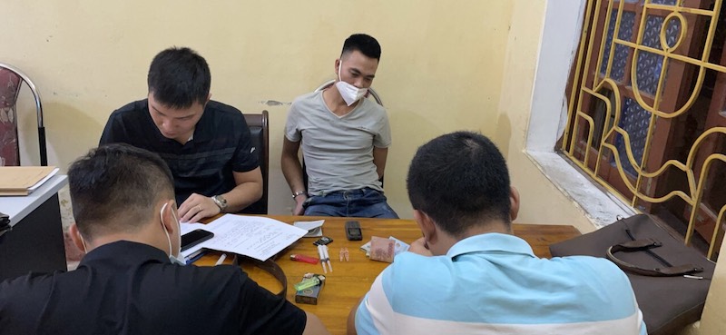 Thiếu tiền sử dụng ma tuý, cháu họ sát hại cậu cướp tài sản -0