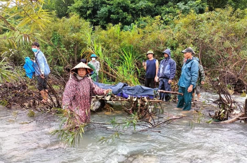 Mưa lũ làm 4 người chết và mất tích ở Quảng Bình -0