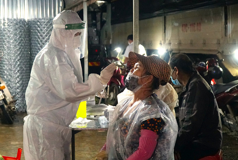 Đắk Lắk phát hiện ổ dịch trong cộng đồng tại chợ đầu mối -0