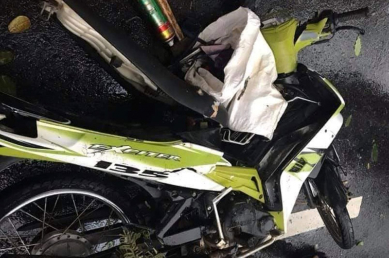 Nam thanh niên bị cây gãy đổ trúng người tử vong, 30 triệu đồng trong cốp xe “biến mất”  -0