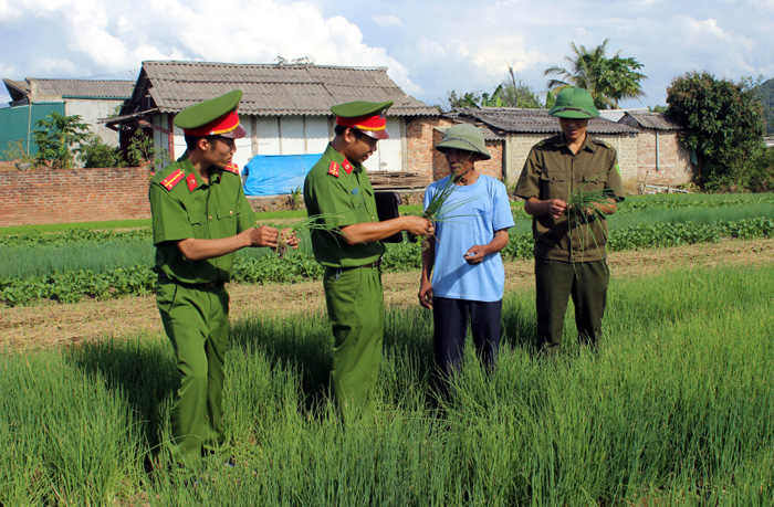 Cảnh sát cơ động được ngăn chặn, vô hiệu hóa phương tiện bay không người lái -0