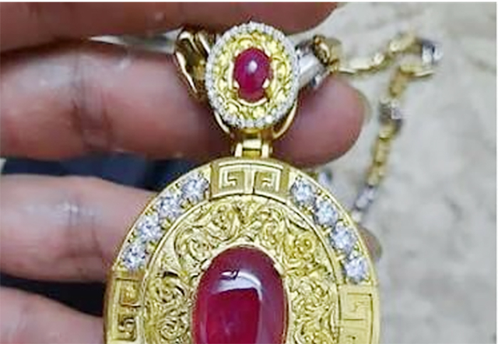 Khoe khoang trên mạng, rước họa vào thân -0