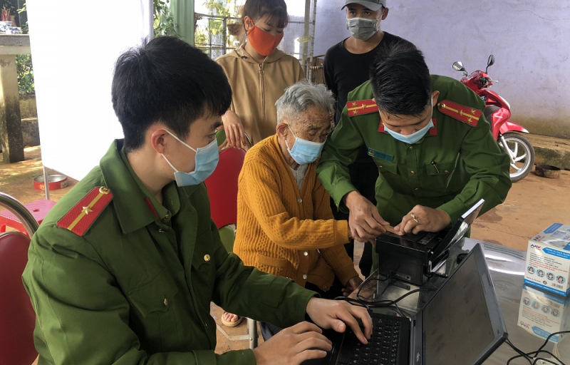 Xây dựng Công an cấp huyện vững mạnh toàn diện và Công an xã, thị trấn chính quy ở tỉnh Đắk Nông -0