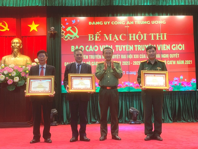 Bế mạc Hội thi Báo cáo viên, Tuyên truyền viên giỏi trong Đảng bộ Công an Trung ương năm 2021 -0