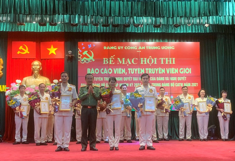 Bế mạc Hội thi Báo cáo viên, Tuyên truyền viên giỏi trong Đảng bộ Công an Trung ương năm 2021 -0