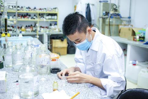 Học sinh Vinschool báo cáo khoa học tại Hội nghị Công nghệ Sinh học toàn quốc 2021 -0
