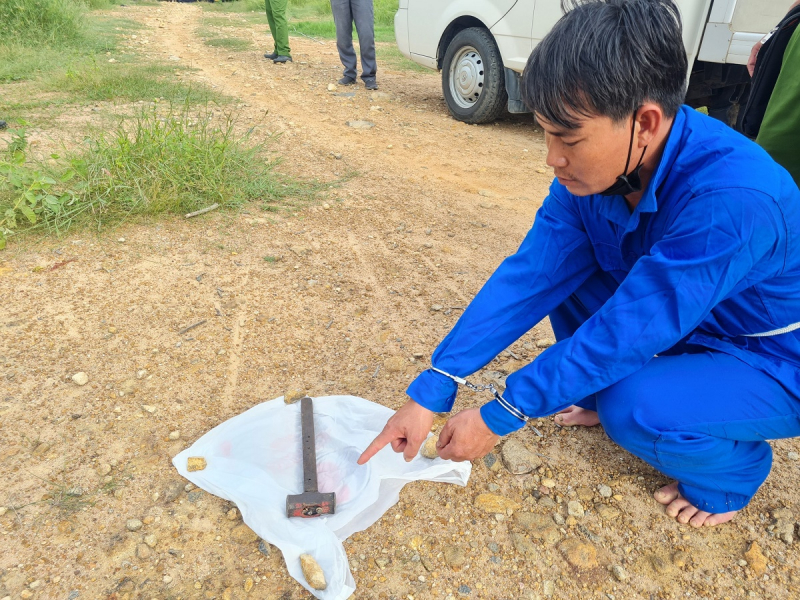 Khởi tố đối tượng vô cớ giết người bằng búa đóng đinh -1