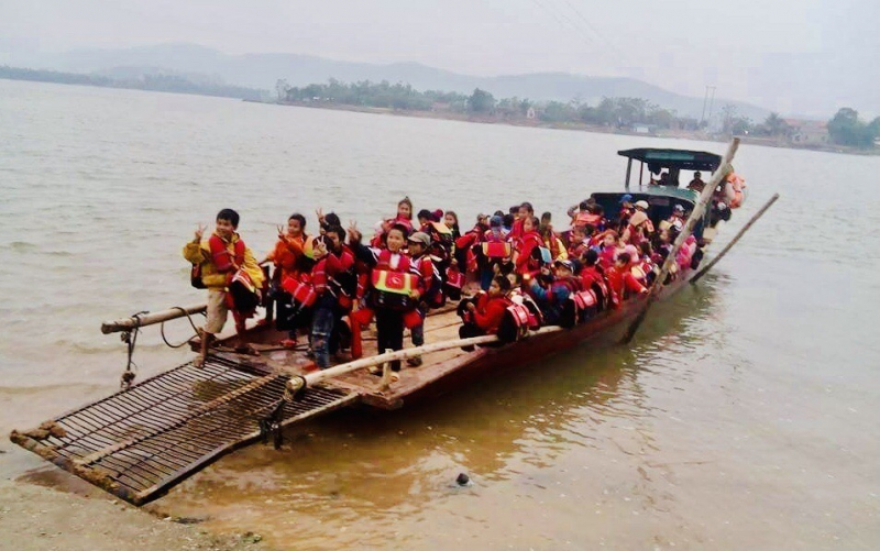 Đứng lại, chờ lũ... -0