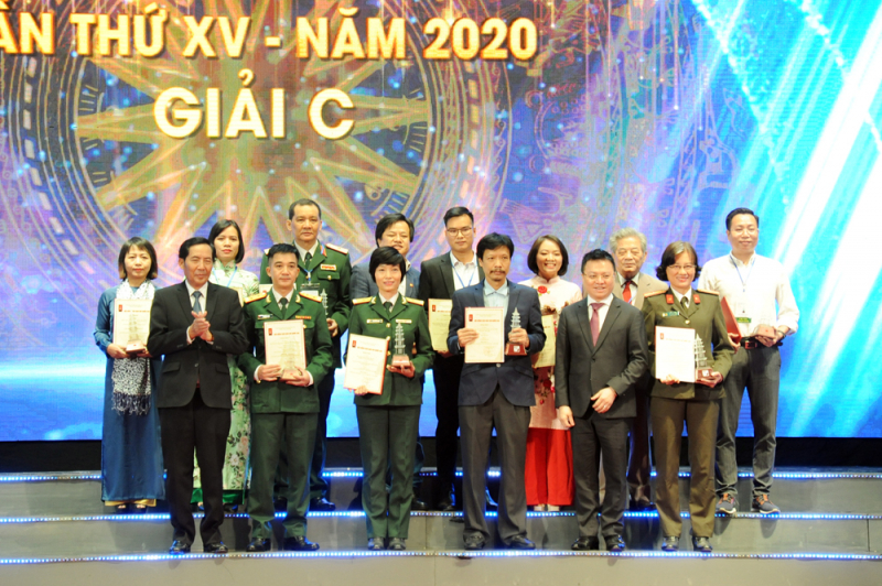 Tôn vinh những tác phẩm báo chí xuất sắc -0